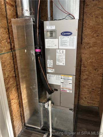 1264 N Solar Street, Scottsburg, IN 47170