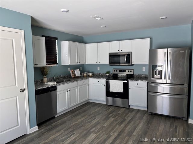 1264 N Solar Street, Scottsburg, IN 47170