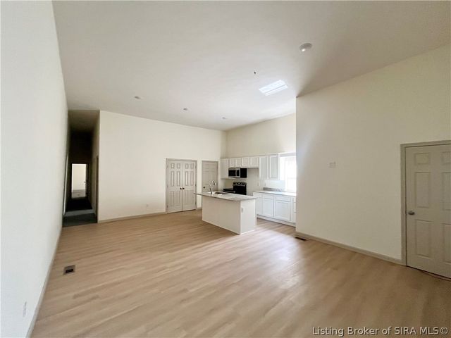 602 E 8th Street, New Albany, IN 47150