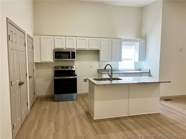 602 E 8th Street, New Albany, IN 47150