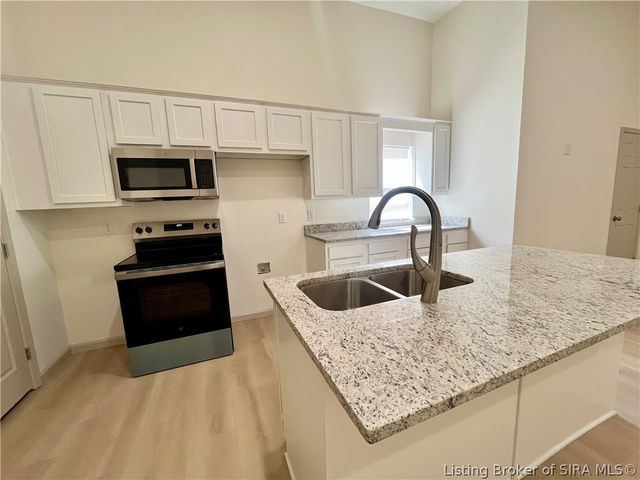 602 E 8th Street, New Albany, IN 47150