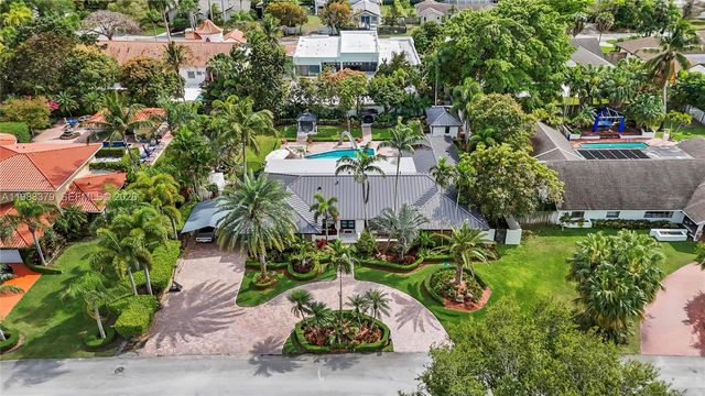 10320 SW 139th St, Miami, FL 33176