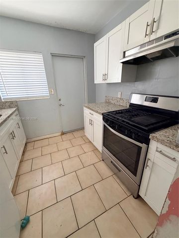 1233 Marseille Dr 5, Miami Beach, FL 33141