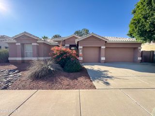 6273 W LOUISE Drive, Glendale, AZ 85310