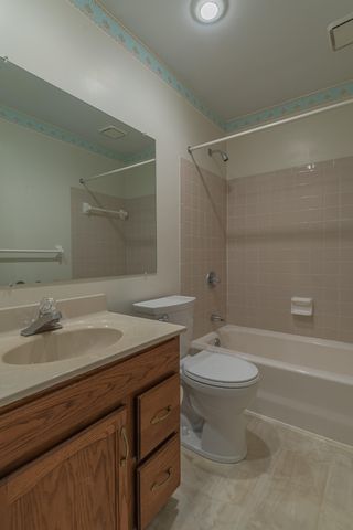 586 Rogers Road, Villa Hills, KY 41017