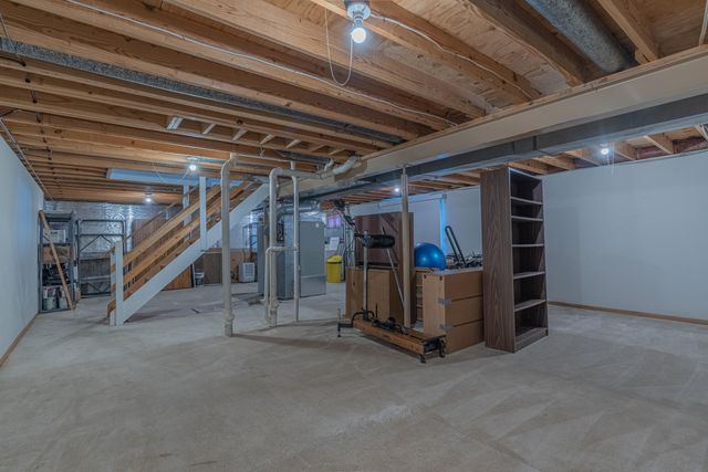 586 Rogers Road, Villa Hills, KY 41017