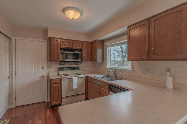 586 Rogers Road, Villa Hills, KY 41017