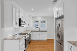 122 North Street Apt 4, Guilford, CT 06437