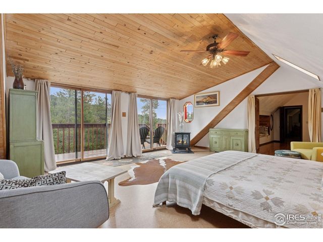 10212 Dowdle Dr, Golden, CO 80403