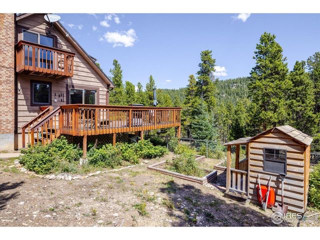 10212 Dowdle Dr, Golden, CO 80403