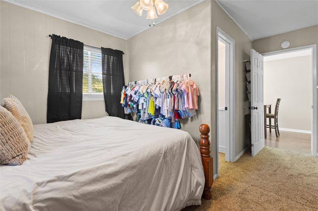 508 Victoria Avenue, Navasota, TX 77868