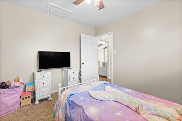 508 Victoria Avenue, Navasota, TX 77868