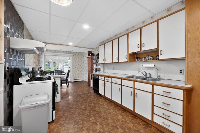 212 EMERALD AVE, Haddon Township, NJ 08108