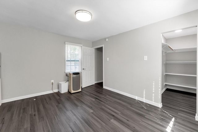 4424 W Forest Road, Conroe, TX 77306