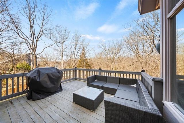 32210 W 91 Street, De Soto, KS 66018