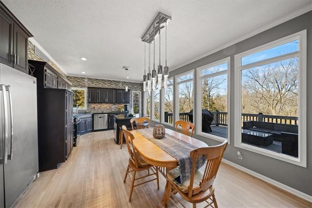 32210 W 91 Street, De Soto, KS 66018