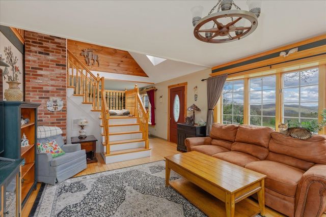 295 Manning Hill Road, Winchester, NH 03470