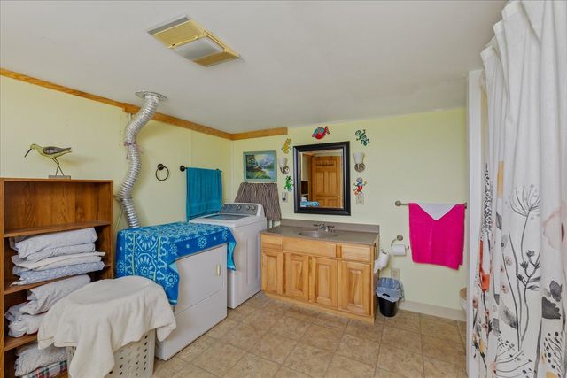 295 Manning Hill Road, Winchester, NH 03470