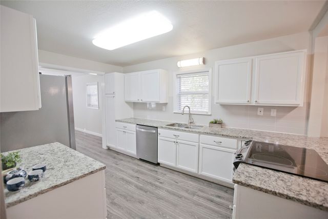 119 Wheeler Street, Weatherford, TX 76086