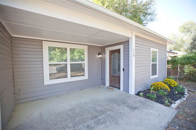 119 Wheeler Street, Weatherford, TX 76086