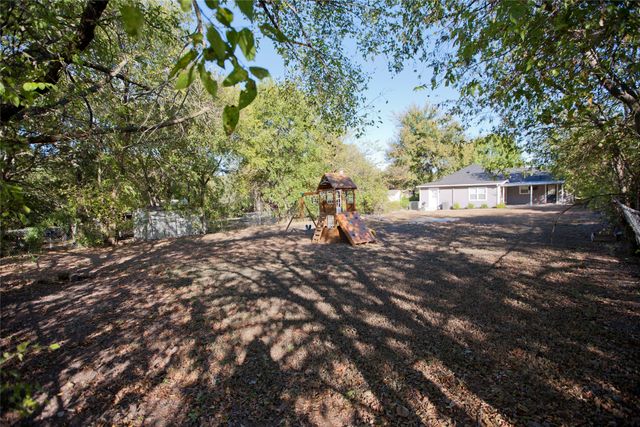 119 Wheeler Street, Weatherford, TX 76086