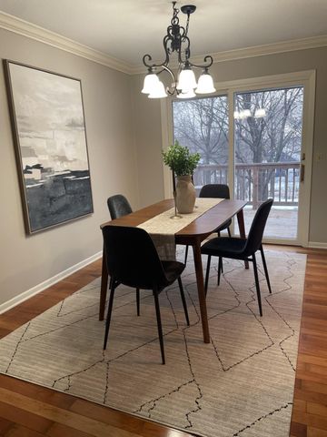 499 Wheeler Drive, Excelsior, MN 55331