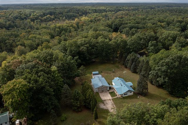 1299 W White Road, Free Soil, MI 49411