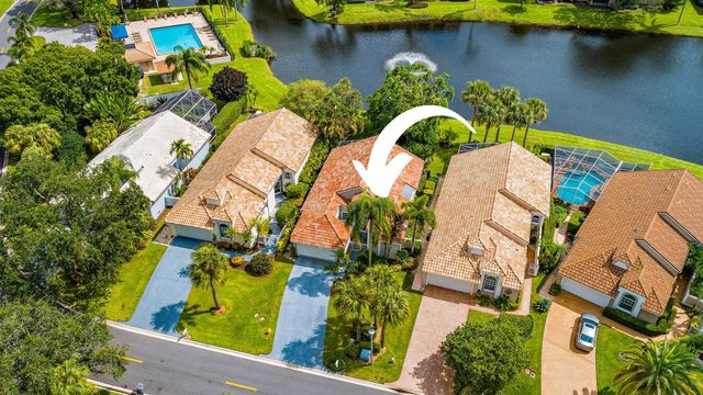 6866 Briarlake Circle, Palm Beach Gardens, FL 33418