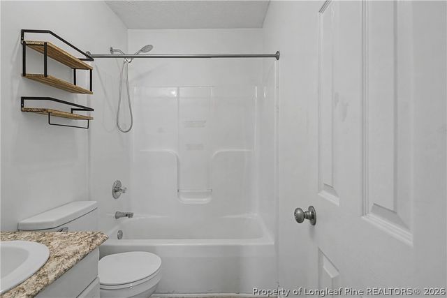 4400 Josh Court, Hope Mills, NC 28348