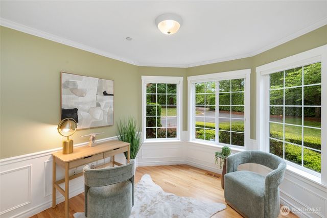 24819 SE 14th Street, Sammamish, WA 98075