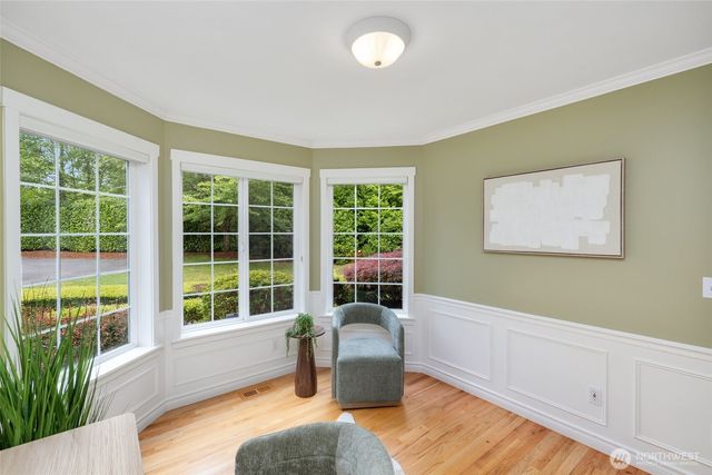 24819 SE 14th Street, Sammamish, WA 98075