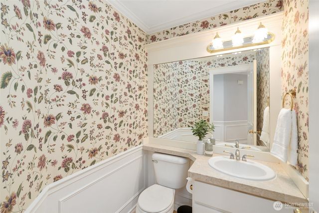 24819 SE 14th Street, Sammamish, WA 98075