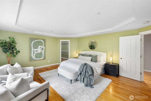 24819 SE 14th Street, Sammamish, WA 98075