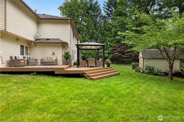 24819 SE 14th Street, Sammamish, WA 98075