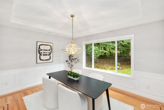 24819 SE 14th Street, Sammamish, WA 98075
