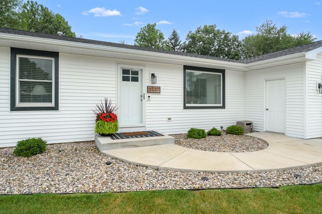 3537 Thornhill Avenue, Kalamazoo, MI 49004