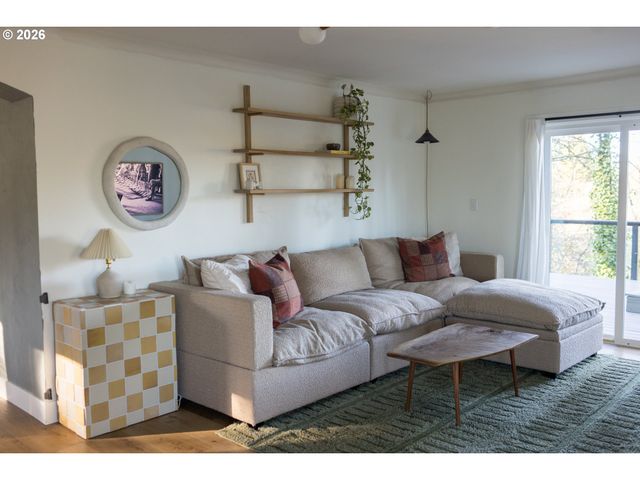 24085 Ne SUNNYCREST Rd, Newberg, OR 97132