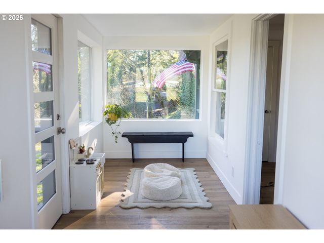 24085 Ne SUNNYCREST Rd, Newberg, OR 97132