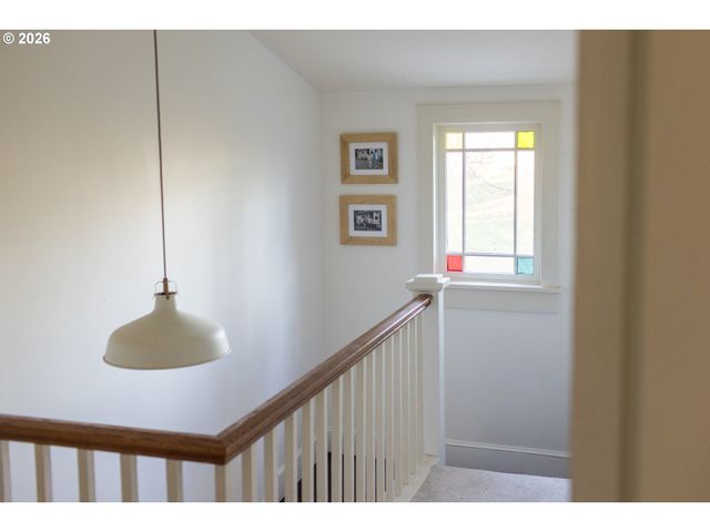 24085 Ne SUNNYCREST Rd, Newberg, OR 97132