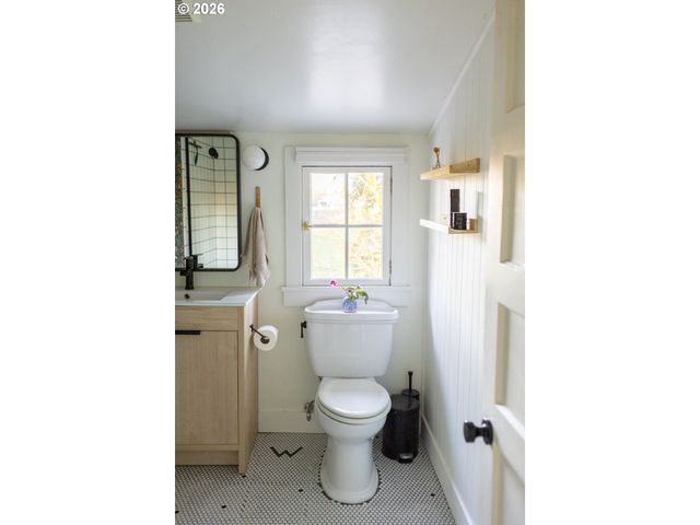 24085 Ne SUNNYCREST Rd, Newberg, OR 97132