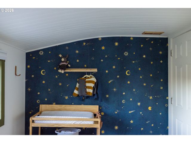 24085 Ne SUNNYCREST Rd, Newberg, OR 97132