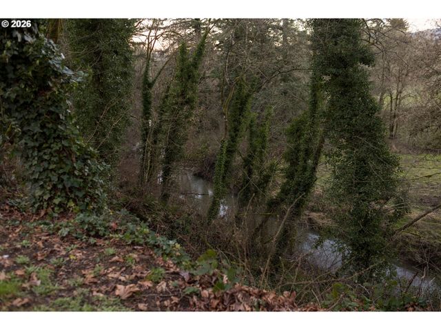 24085 Ne SUNNYCREST Rd, Newberg, OR 97132