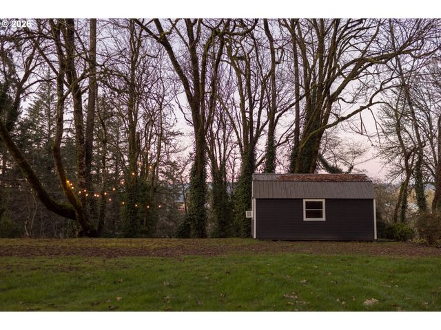 24085 Ne SUNNYCREST Rd, Newberg, OR 97132