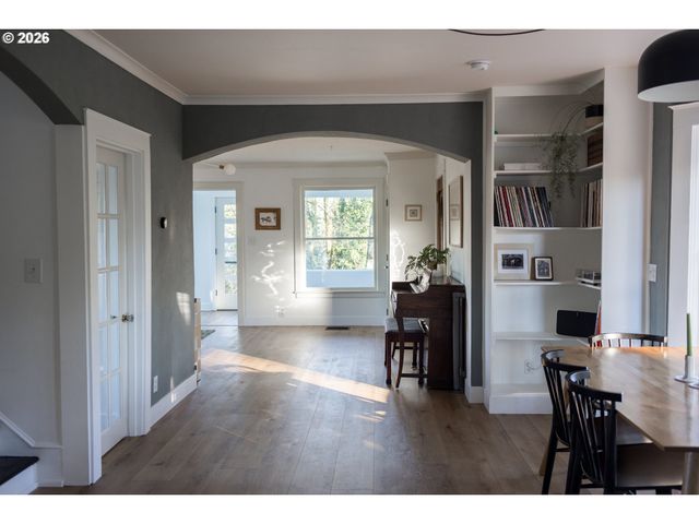 24085 Ne SUNNYCREST Rd, Newberg, OR 97132