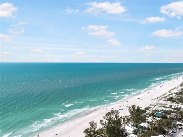 402 71ST STREET, Holmes Beach, FL 34217