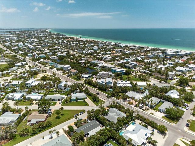 402 71ST STREET, Holmes Beach, FL 34217