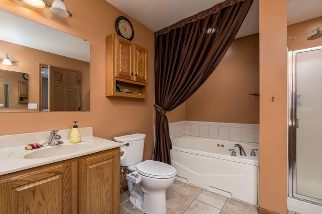 1114 Engesser Lane, Saint Peter, MN 56082