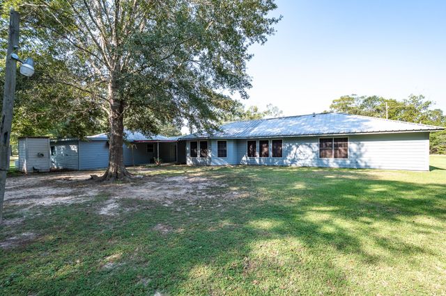 27 County Road 3371, Cleveland, TX 77327