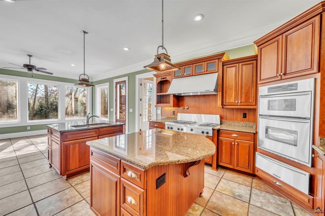 113 Carriage Run, Warner Robins, GA 31088