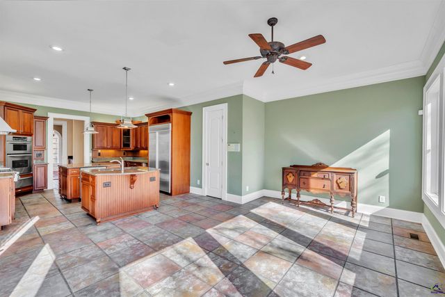 113 Carriage Run, Warner Robins, GA 31088